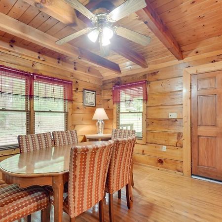 Cabin With Hot Tub About 6 Mi To Downtown Gatlinburg! Exteriér fotografie