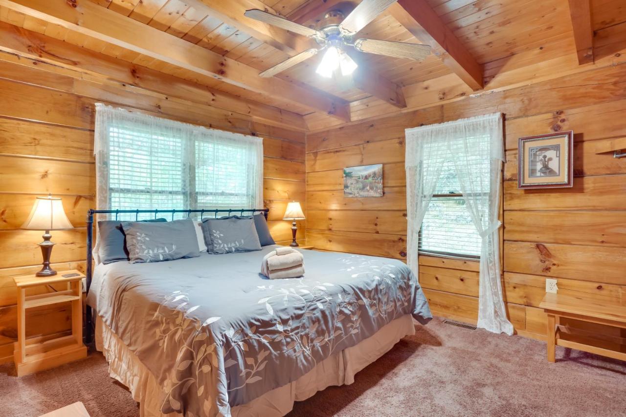Cabin With Hot Tub About 6 Mi To Downtown Gatlinburg! Exteriér fotografie